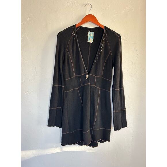 Burning Torch Cashmere Cardigan - Picture 7 of 8